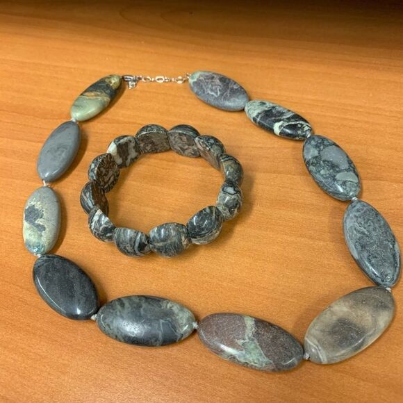 Stone Necklace and Bracelet Set - Picture 1 of 4
